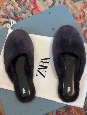 Zara Purple Gray Faux Fur Mules Size 36 NWOT
